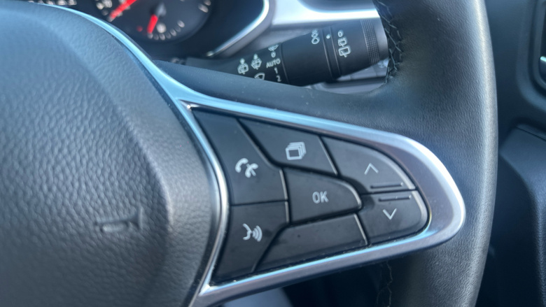 Renault Captur 1.3 Mild hybrid 140 Evolution 5dr Petrol Hatchback